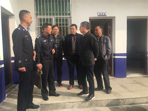 县人大常委会副主任刘泽带队调研县公安局依法履职工作情况