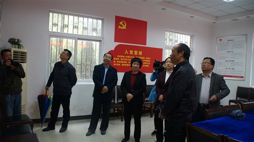 市人大常委会来我县跟踪检查省人大常委会《传染病防治法》实施情况执法检查反馈问题整改落实情况