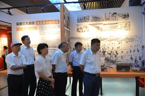 县人大机关开展庆祝建党100周年暨“传承红色基因  弘扬治水精神”活动