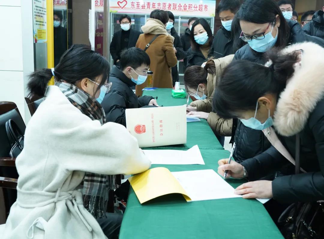 【直通县两会】携民声，赴盛会！今日，东至县人大代表报到……
