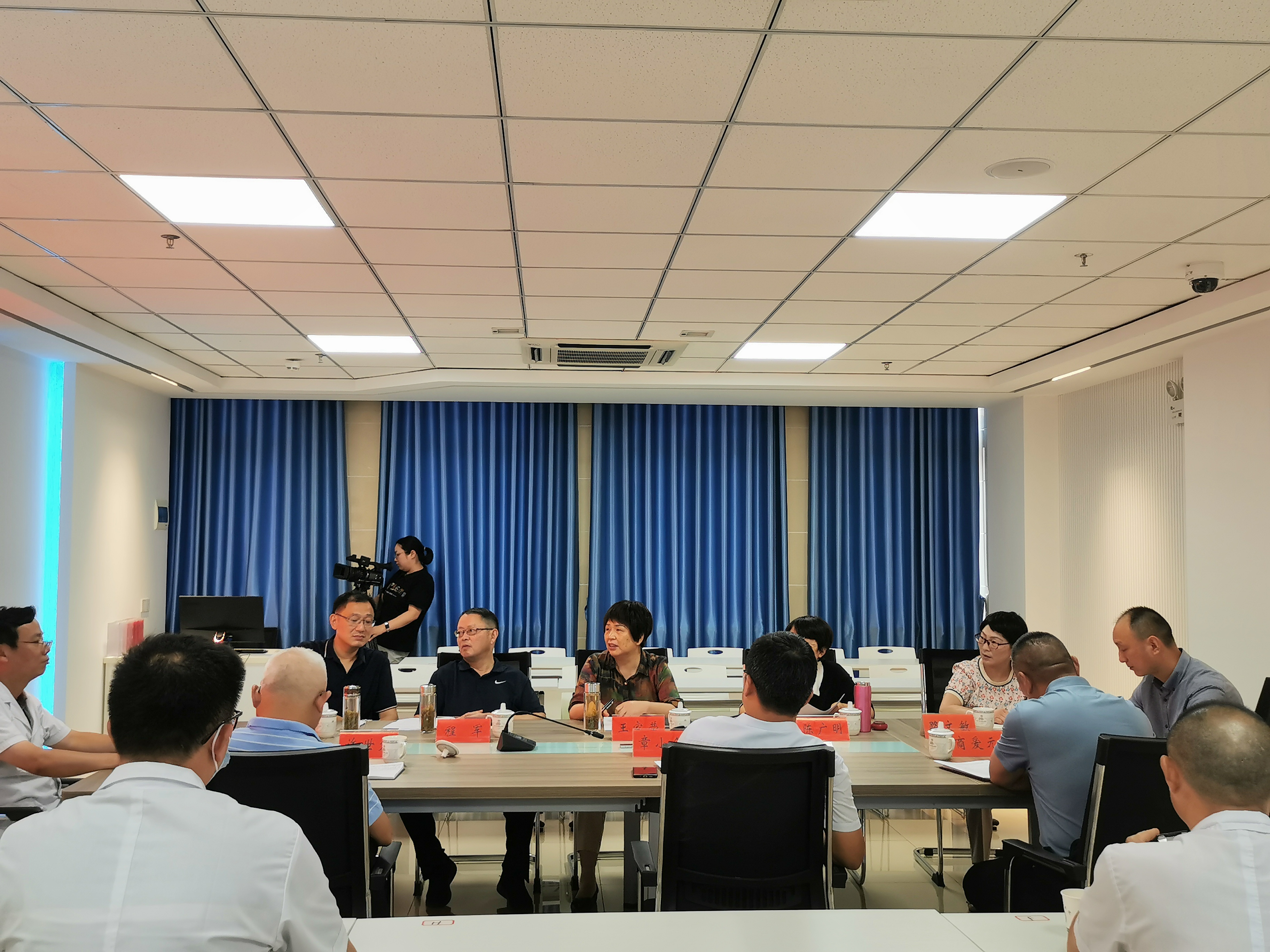 市人大常委会来我县开展中医药“一法一条例”执法检查审议意见及市卫健委工作评议意见办理情况跟踪检查