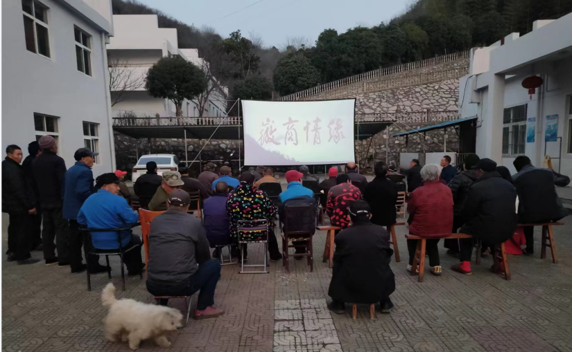 张溪镇：传承雷锋精神 人大代表在行动