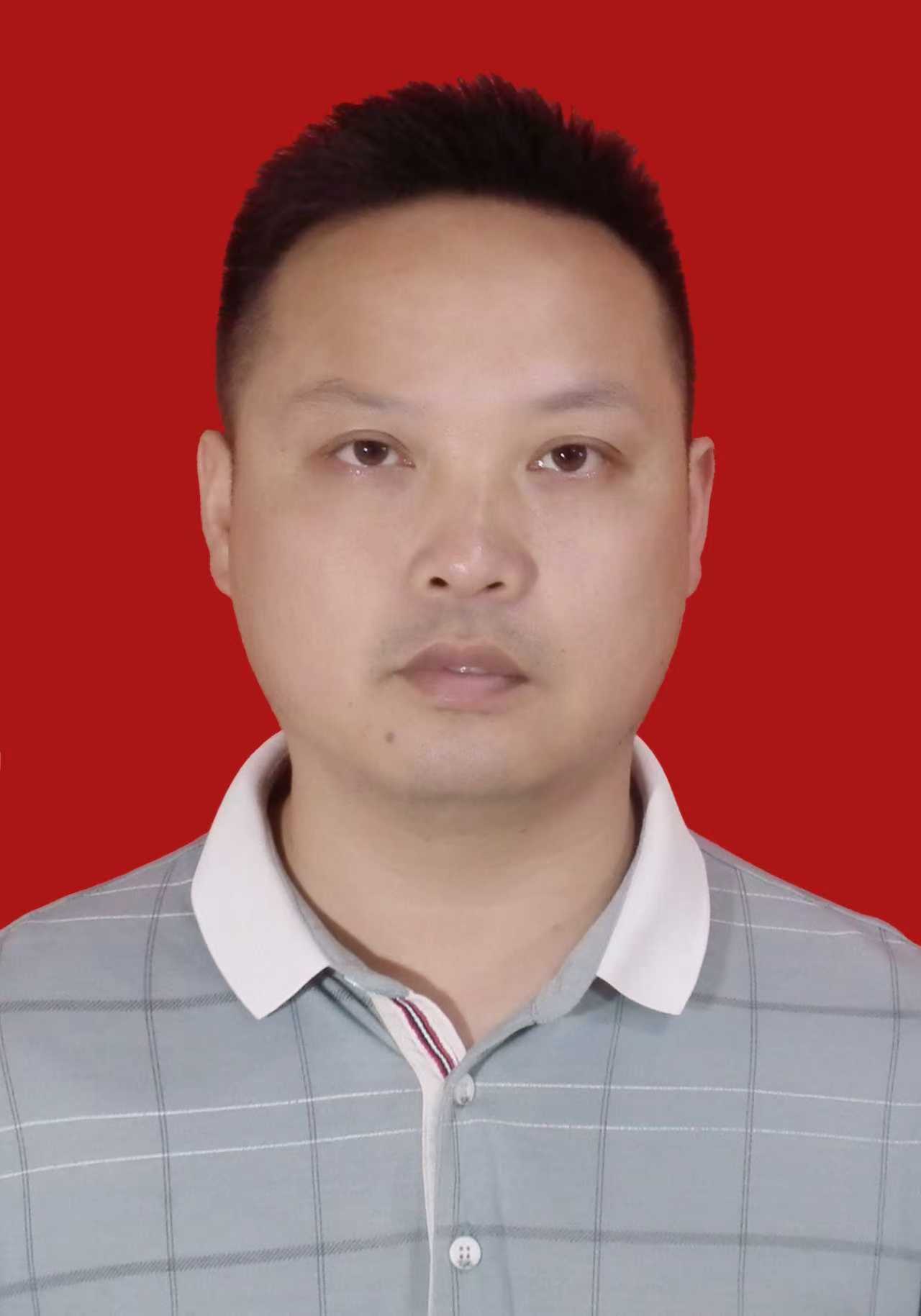 章琛
